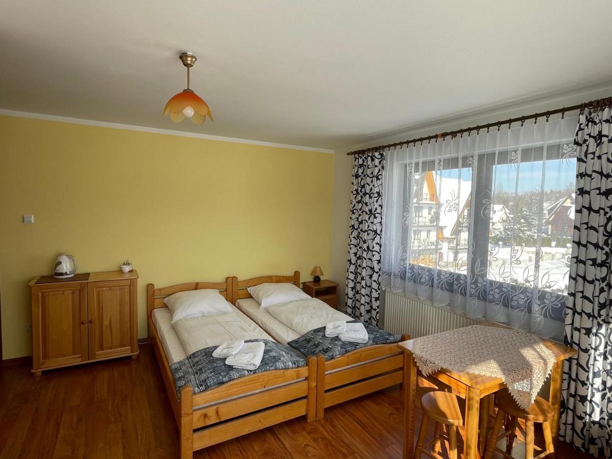 Pokoje Goscinne U Ady Jurgów Exterior foto